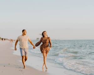 Jinny Singleton Beach Couple in Love (10)