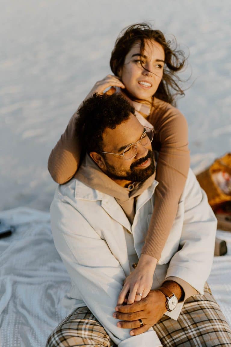 Jinny Singleton Beach Couple in Love 5