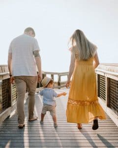 Jinny Singleton Beach Couple with Child 3