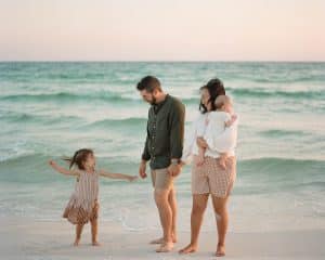 Jinny Singleton Beach Family of Four 1