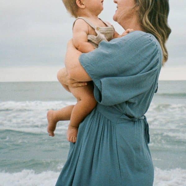 Jinny Singleton Beach Mother and Child 3 1